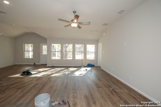 Listing photo id 0 for 21203 Jordans Ranch Way