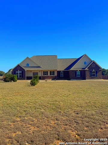 Details for 469 Buckskin Trl N, Bandera, TX 78003