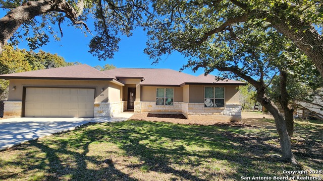 Details for 909 Marlys Ave, Canyon Lake, TX 78133