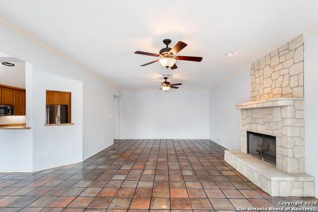 Listing photo id 12 for 13614 Camino De Oro