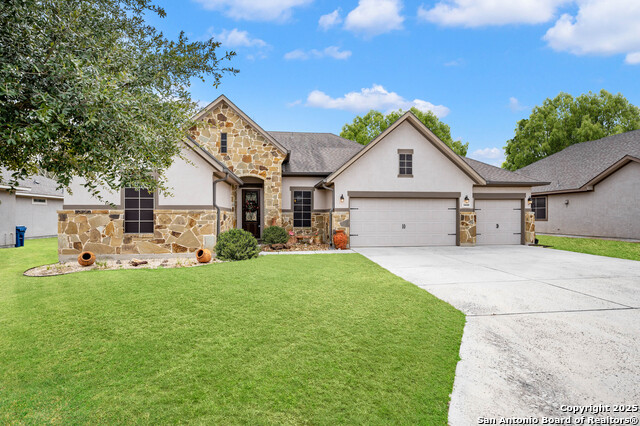 Image 2 of 18 For 30088 Cibolo Meadows