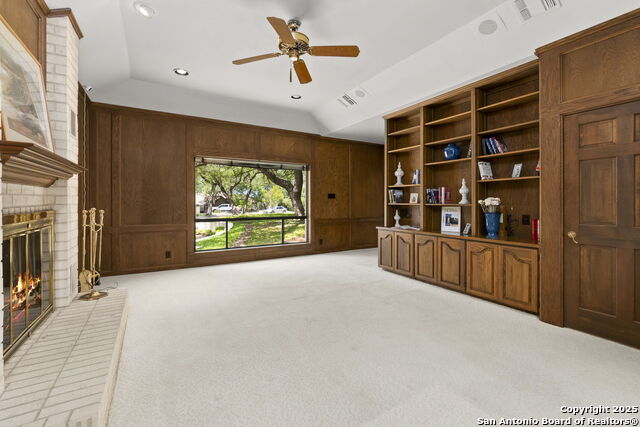 Image 17 of 36 For 311 Ridge Bluff