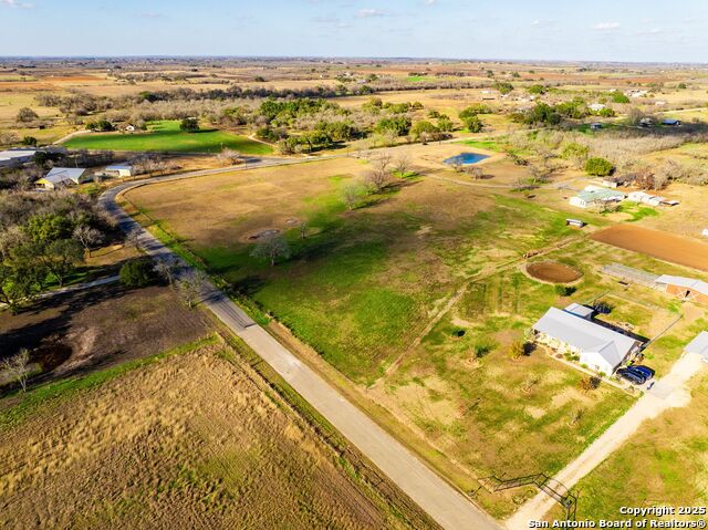 Image 9 of 20 For 560 County Road 352