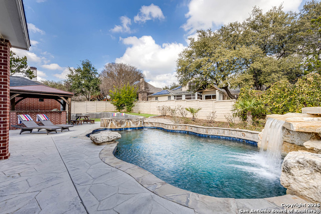 Details for 18402 Rogers Pike, San Antonio, TX 78258