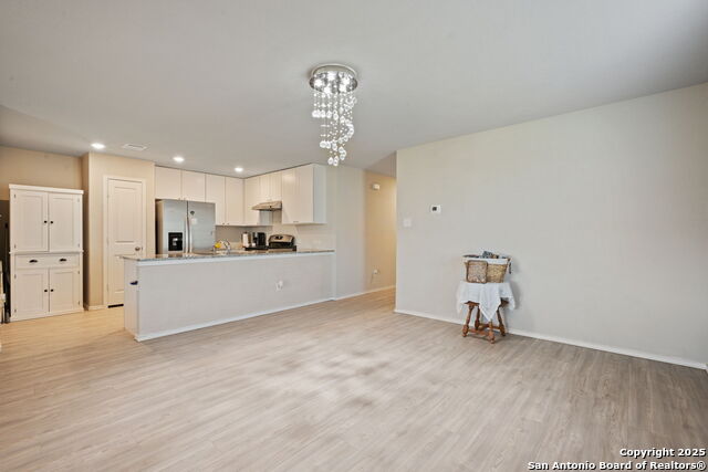 Image 10 of 27 For 439 Agave Cir