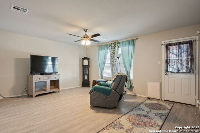 Image 12 of 27 For 439 Agave Cir