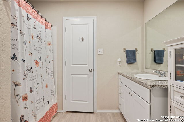 Image 18 of 27 For 439 Agave Cir