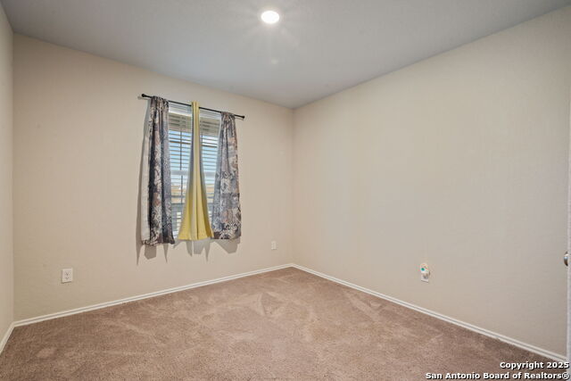 Image 20 of 27 For 439 Agave Cir