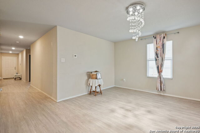 Image 5 of 27 For 439 Agave Cir