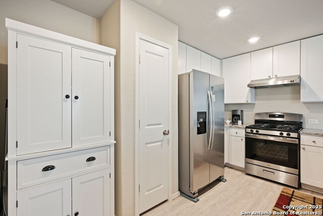 Image 8 of 27 For 439 Agave Cir