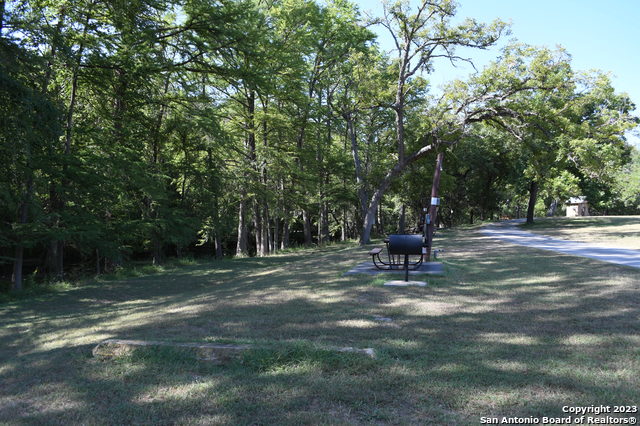 Image 9 of 12 For 1738 Cave Dr