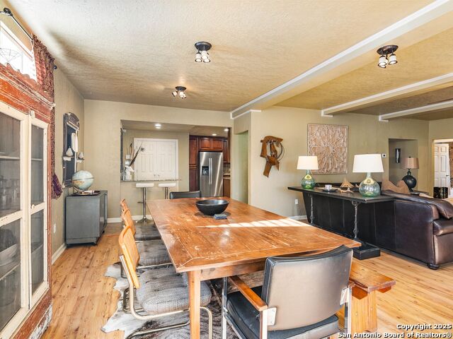 Listing photo id 9 for 12422 Petite Ave