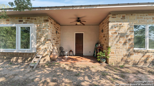 Listing photo id 32 for 475 Jackson Rd