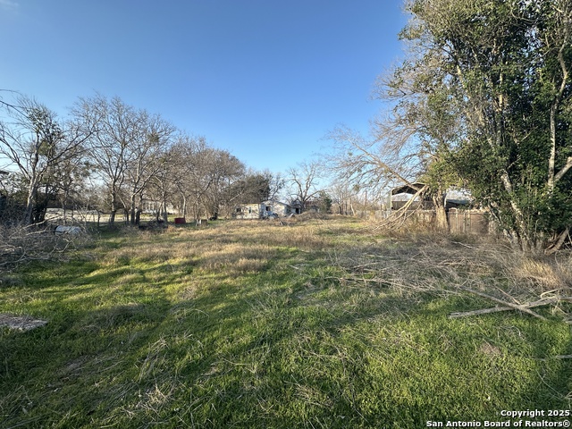 Listing photo id 3 for 11491 Fm 1518