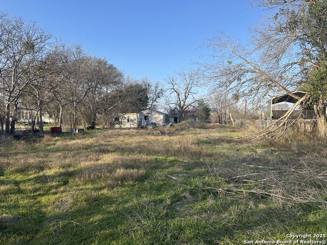Listing photo id 4 for 11491 Fm 1518