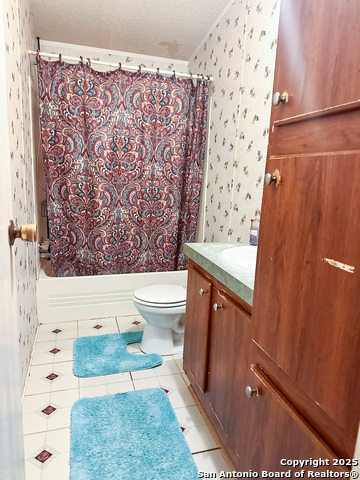Listing photo id 16 for 348 15th