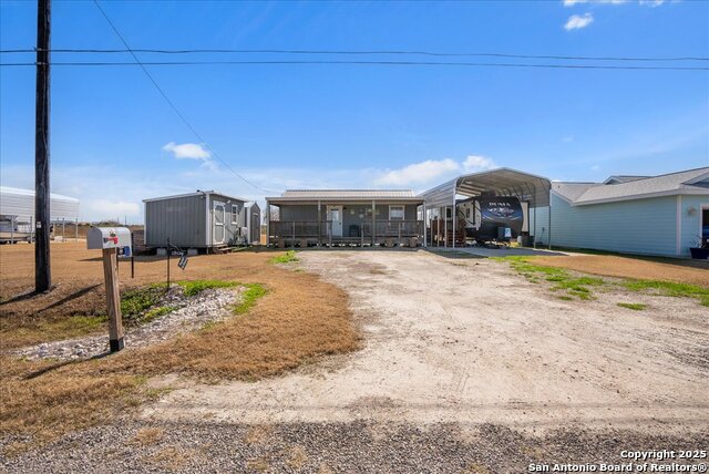 Image 2 of 38 For 129 & 131 Ling Rd