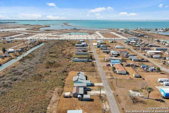 Image 28 of 38 For 129 & 131 Ling Rd