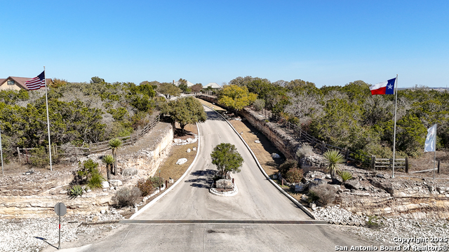 Details for 171 County Road 2814, Mico, TX 78056