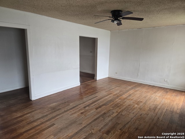 Image 4 of 20 For 202 Betty Jean St