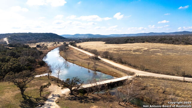 Image 10 of 16 For 5 Camp Creek Rd, Bandera, Tx 780