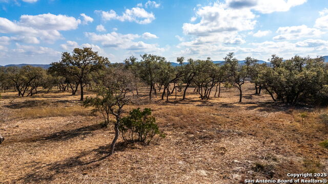 Image 3 of 16 For 5 Camp Creek Rd, Bandera, Tx 780