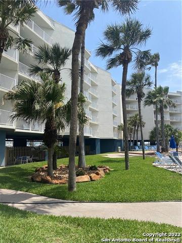 Image 20 of 27 For 800 Sandcastle Dr 214