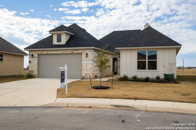 Details for 131 John T Court, Castroville, TX 78009