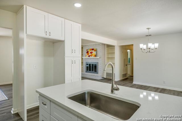 Image 16 of 29 For 306 Antler Dr