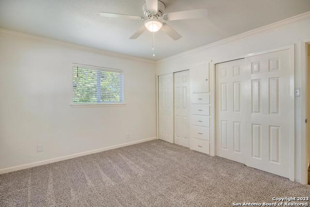 Image 21 of 29 For 306 Antler Dr