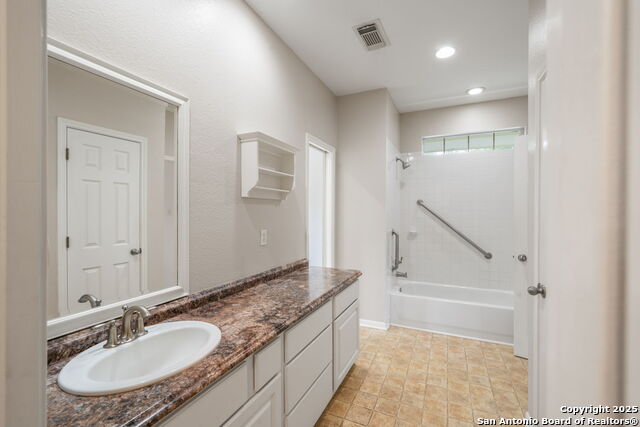 Image 26 of 42 For 214 Mallard Point