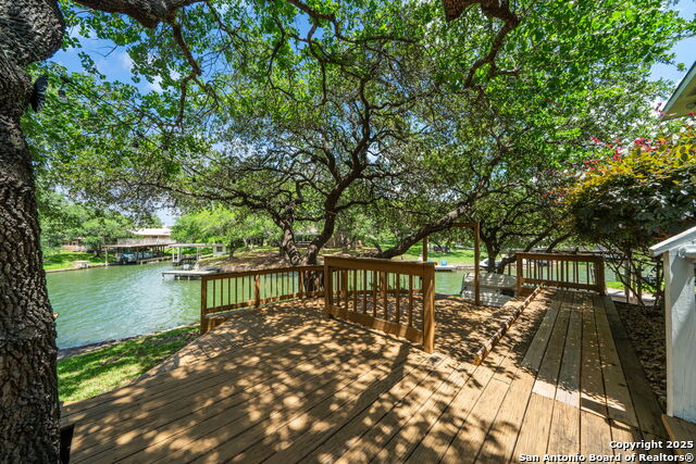 Image 35 of 42 For 214 Mallard Point