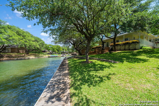 Image 40 of 42 For 214 Mallard Point