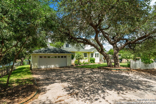 Image 8 of 42 For 214 Mallard Point