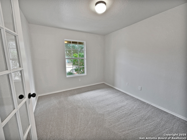 Image 10 of 19 For 823 Cowhide Dr