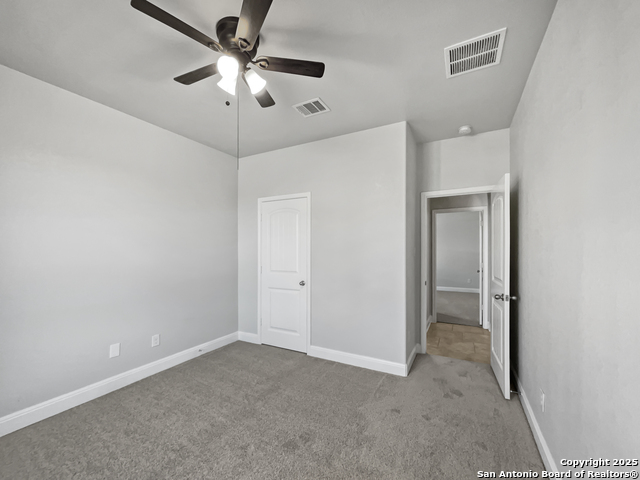 Listing photo id 10 for 30072 Cibolo Gap