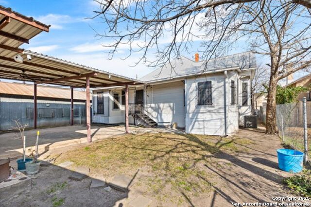 Image 6 of 20 For 1107 Hackberry St S