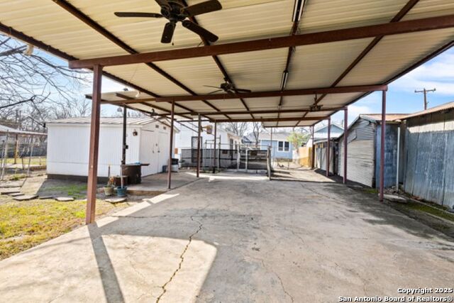 Image 7 of 20 For 1107 Hackberry St S