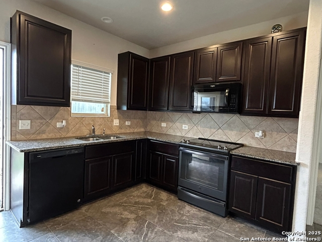 Image 4 of 17 For 2420 Ranger Pass