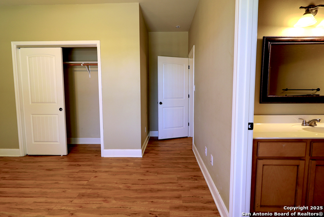 Listing photo id 13 for 136 Jasper Ln