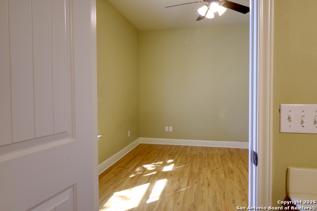Listing photo id 15 for 136 Jasper Ln