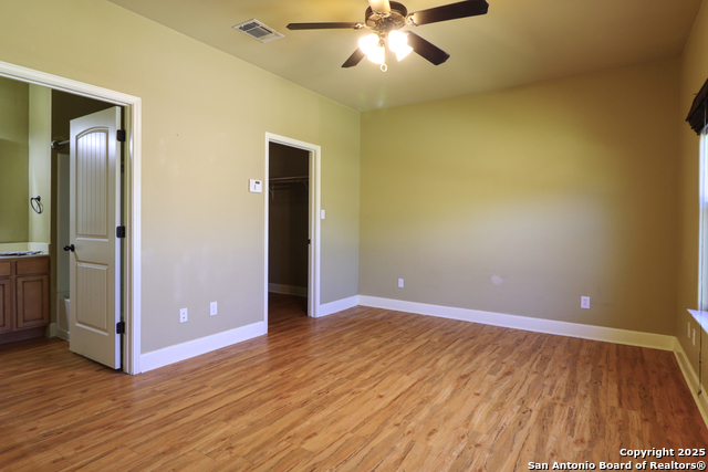 Listing photo id 21 for 136 Jasper Ln