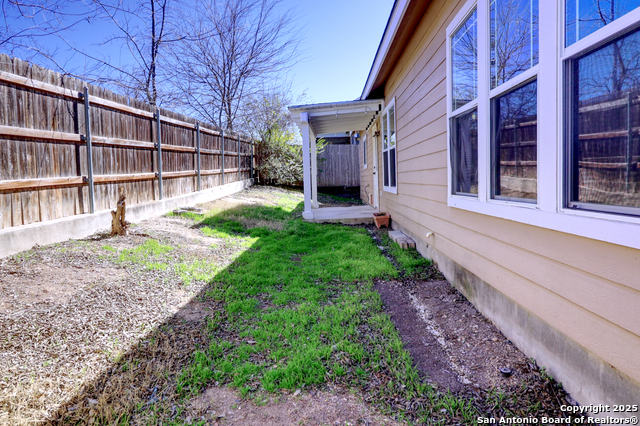 Listing photo id 26 for 136 Jasper Ln