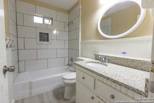 Image 10 of 25 For 6907 Palm Bay