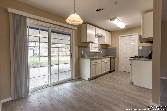 Image 3 of 25 For 6907 Palm Bay