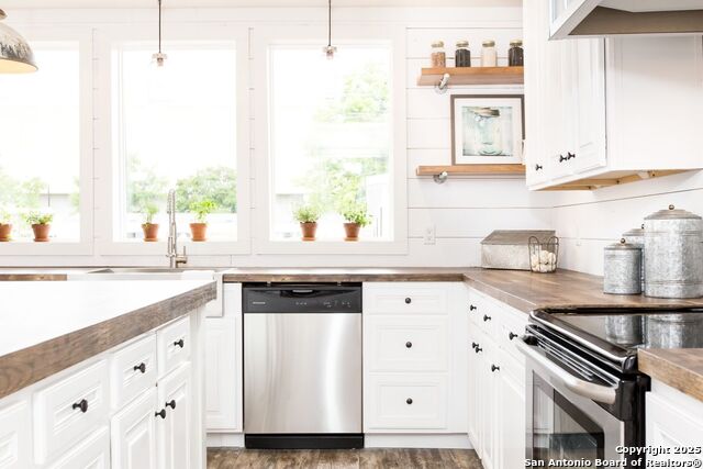 Listing photo id 8 for 4915 Palomino Way