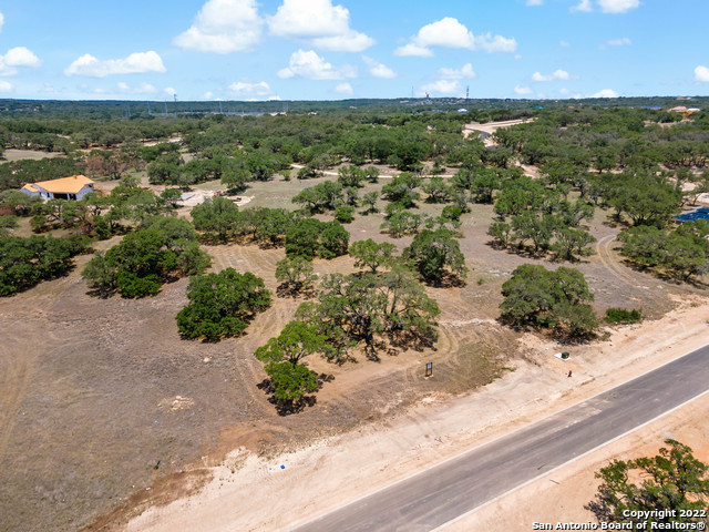 Image 17 of 24 For 974 Maximino Ridge