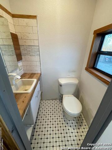 Listing photo id 18 for 13635 Bulverde Rd