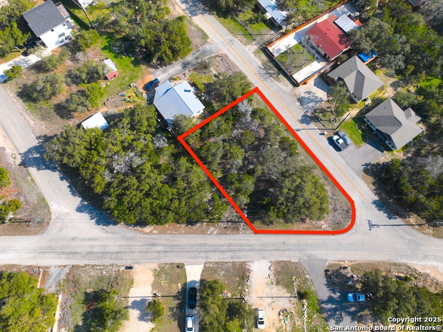 Listing photo id 0 for Tbd Westview Dr