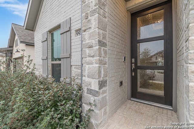 Image 3 of 52 For 9927 Cavvy Trl